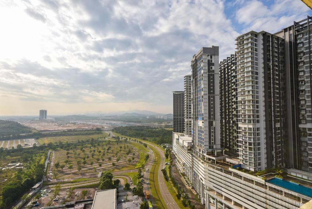 Afiniti Theme By Nest Home【legoland】 Apartment